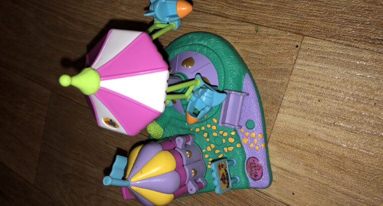 Je vends ce Polly pocket, faire offre.