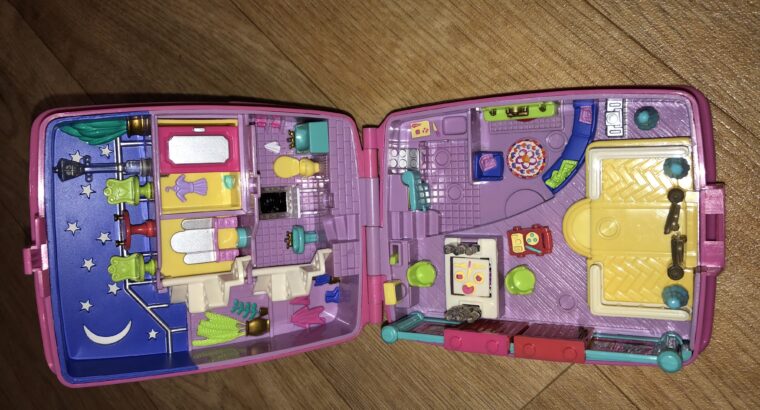 Je vends ce polly pocket, faire offre.