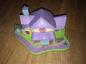 Je vends ce Polly pocket, faire offre.