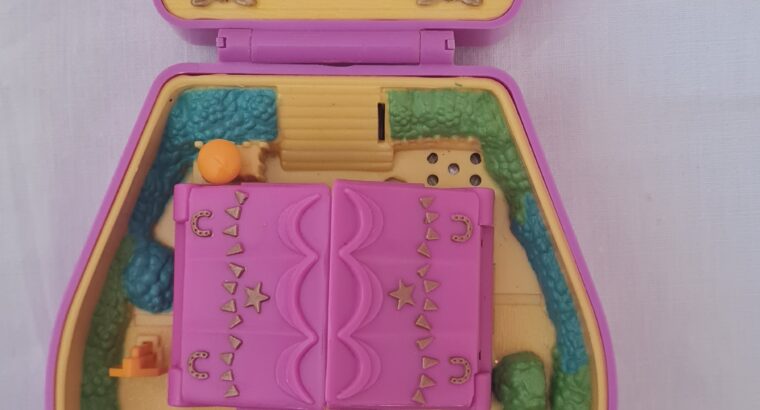 Polly Pocket pony ridin show