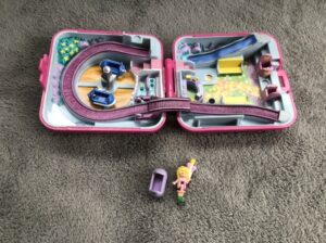 Polly pocket Polly world