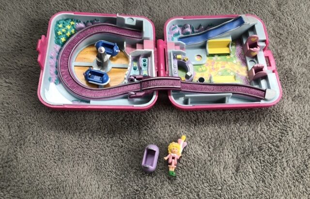 Polly pocket Polly world