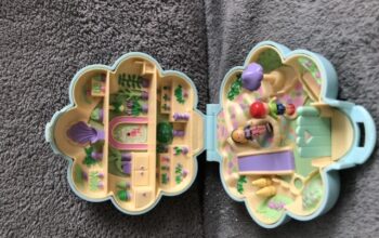 Polly pocket Midge´s flower shop