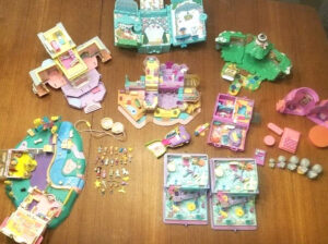 Vends gros LOT de POLLY POCKETS sur Ebay départ 1€