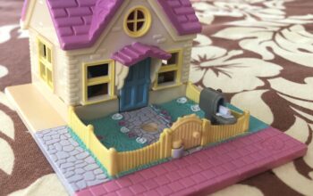 Cosy cottage Bluebird 1993