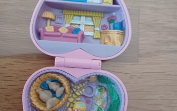 Polly Pocket boite chien