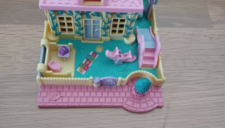 Nursery Polly Pocket