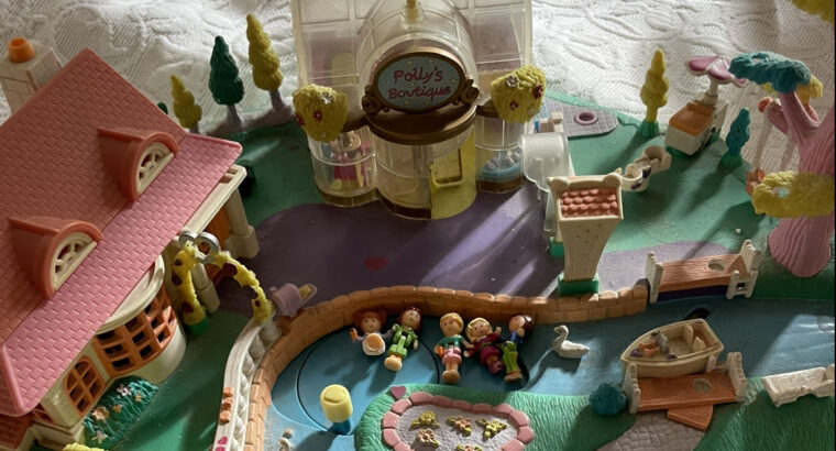 Pollypocket magical movin’ pollyville