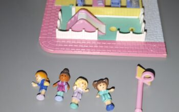 Pollyville school house